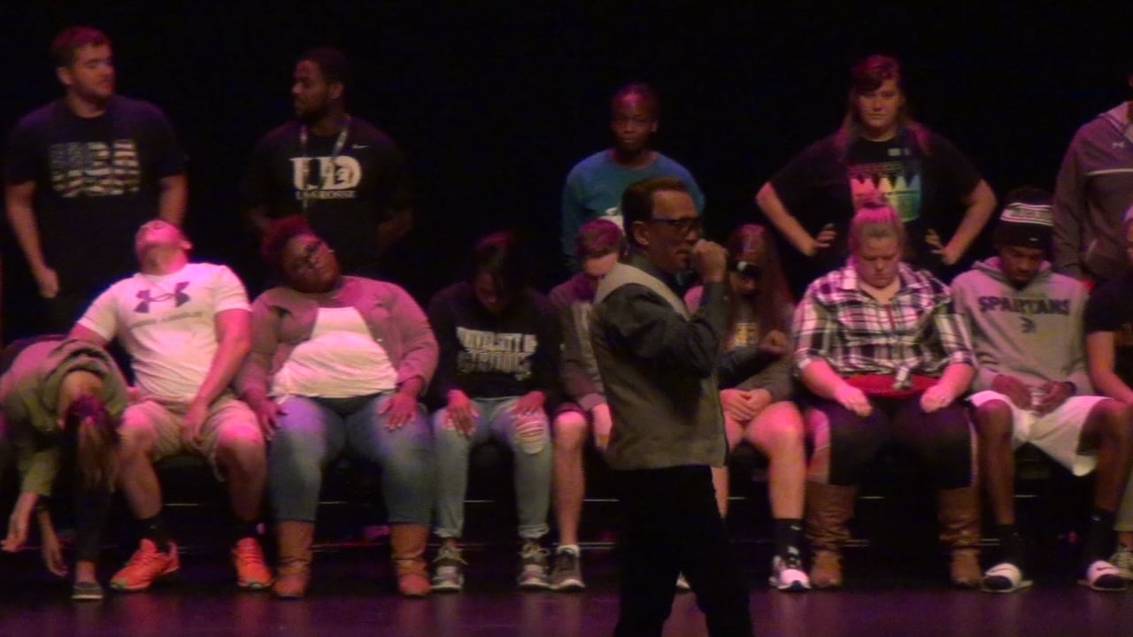 2016 Hypnosis Show — University of Dubuque