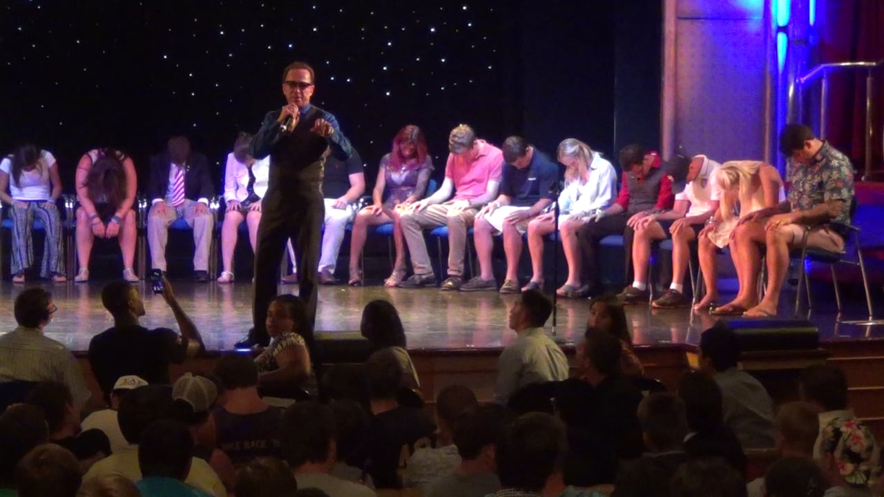 2015 Hypnosis Show — SAE Cruise